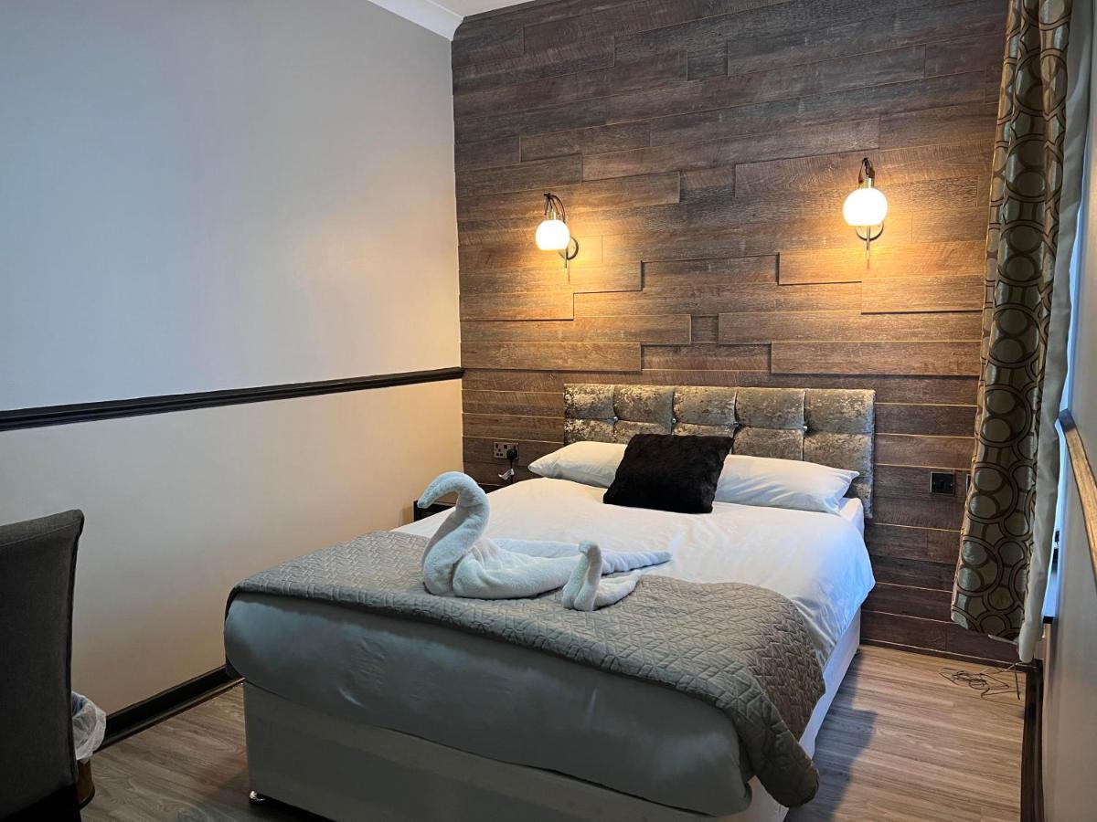 Bed & Breakfast The Commongate Londra