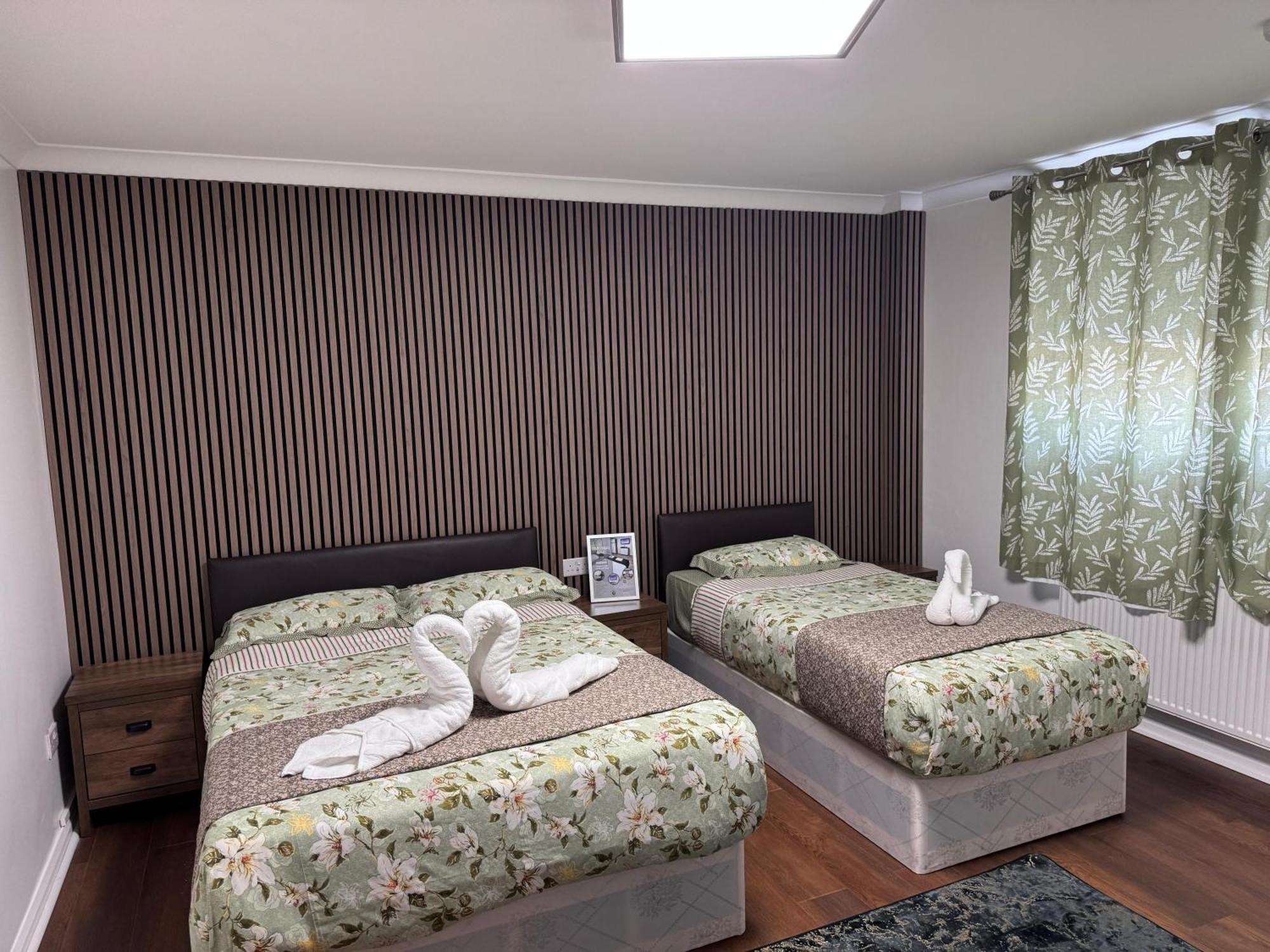Bed & Breakfast The Commongate Londra